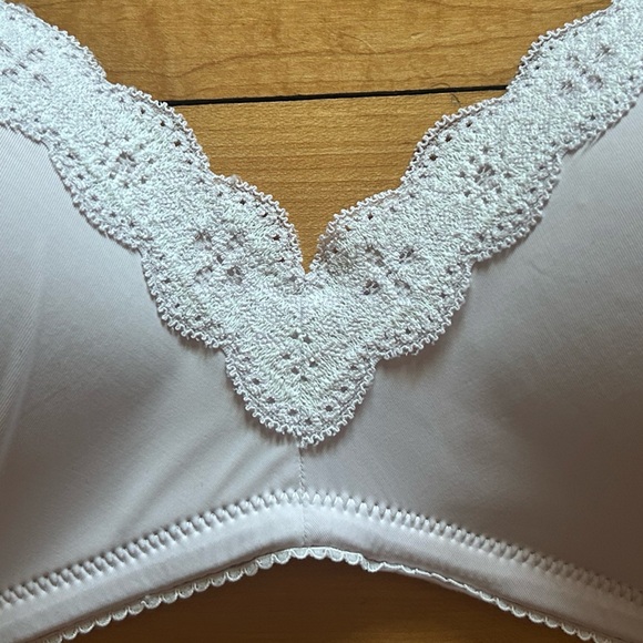 2 PACK for 15$- Aerie Real Happy Wireless Lightly Lined Bras - 34DD - Picture 12 of 15